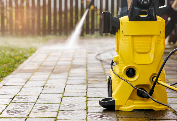 Best Driveway Pressure Washing  in Niagara University, NY